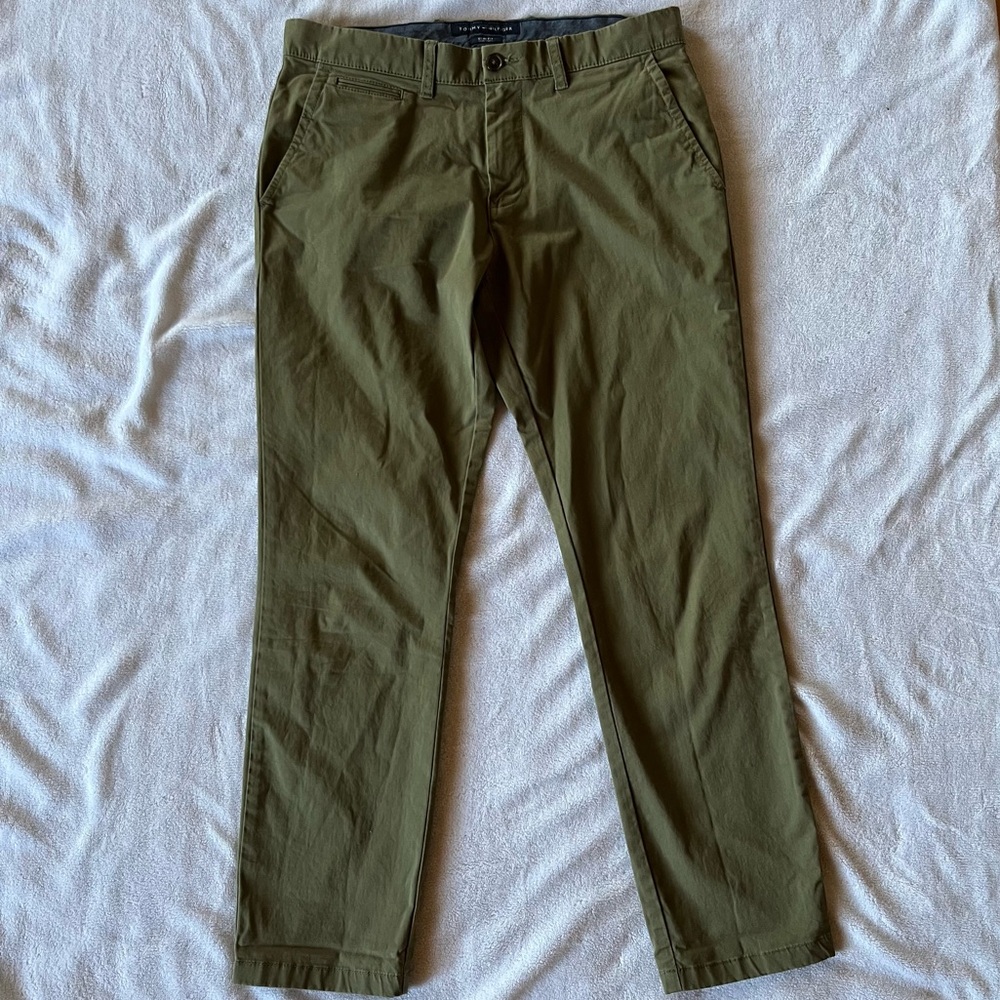 Mens Tommy Hilfiger Chinos - Slim Fit - 32x30 - Green
